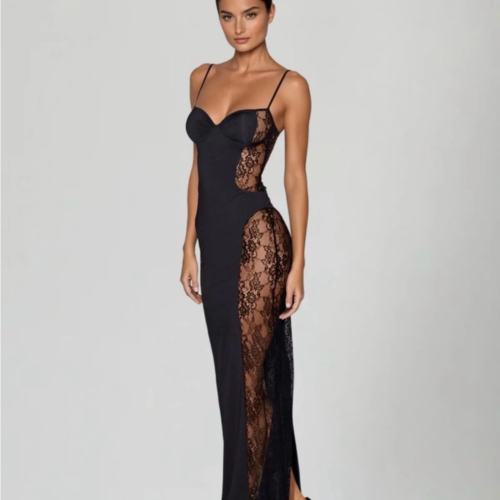 Elegant Black Lace Maxi Dress